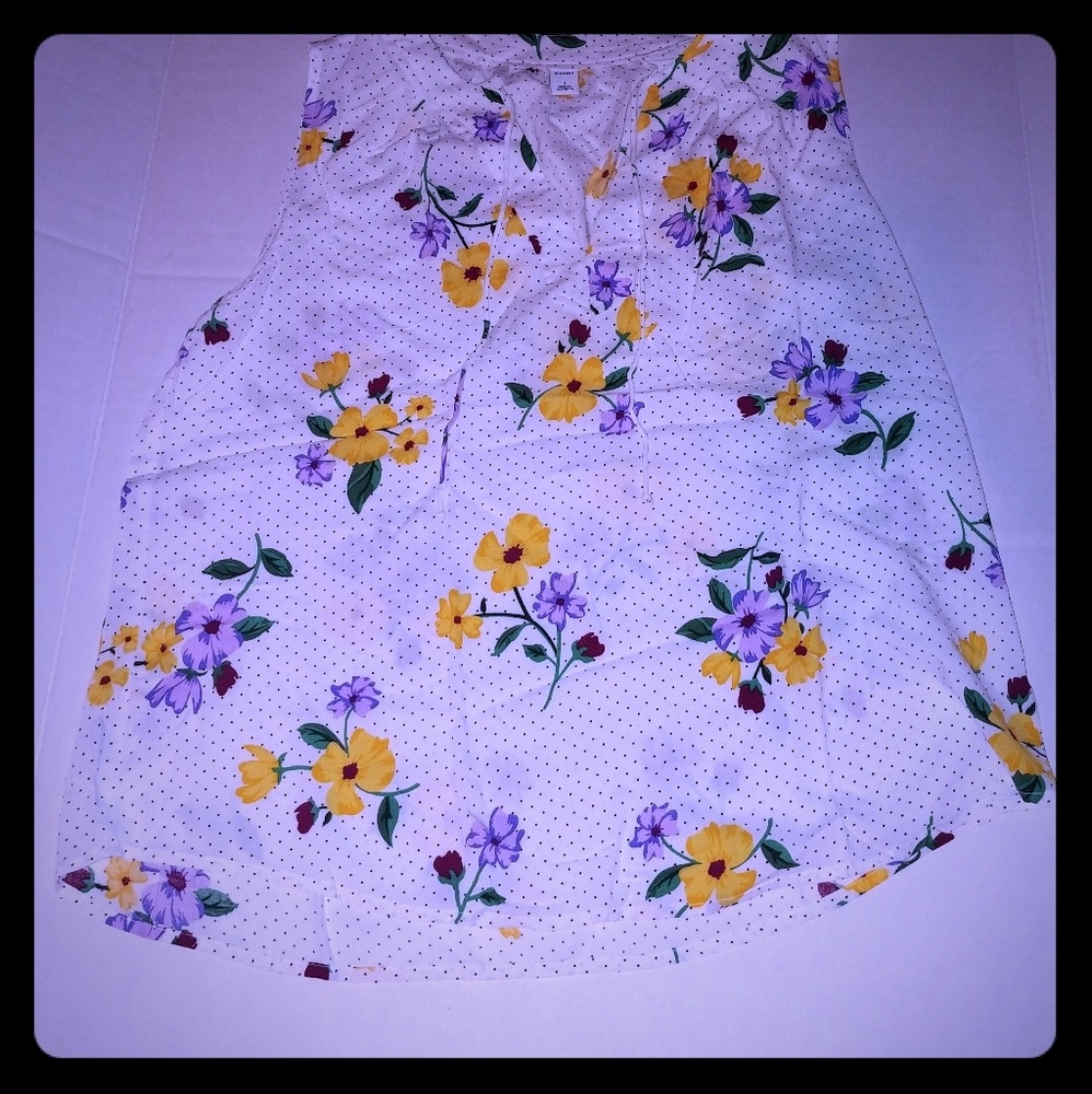 Sz Large Old Navy tank